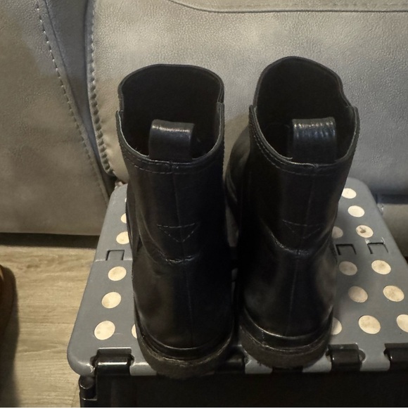 Vince Litton Black Leather Combat Chelsea waterproof Boots 9.5 - Picture 5 of 9